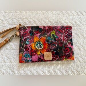Consuela Medium Floral pouch